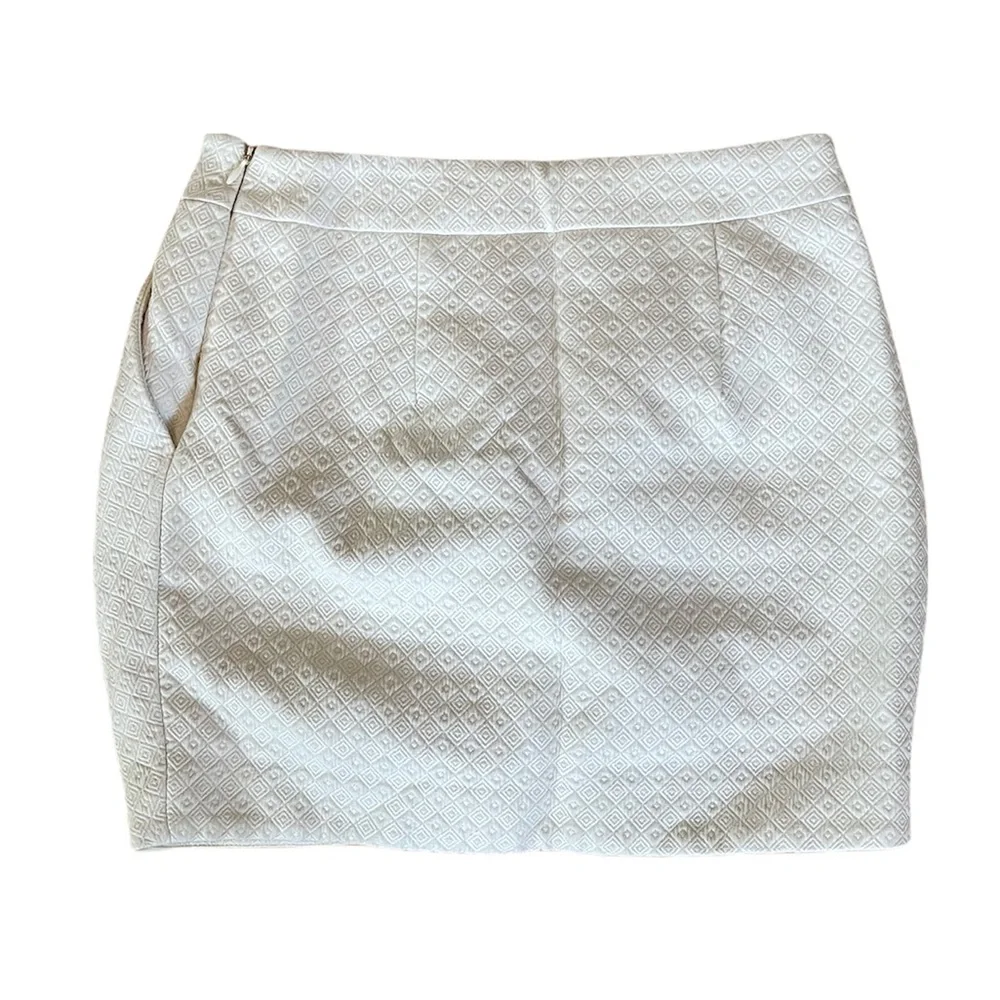 Forever 21 | Cream Quilted Pleated High Waist Mini Skirt